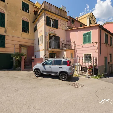 2min | 2br| Wifi|a/c| By Tilo 3* Genova